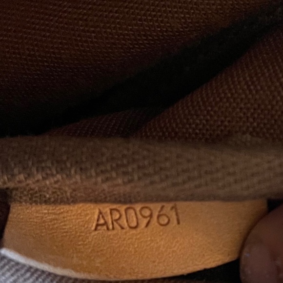 Authentic Vintage Saumer 30 - Picture 5 of 16